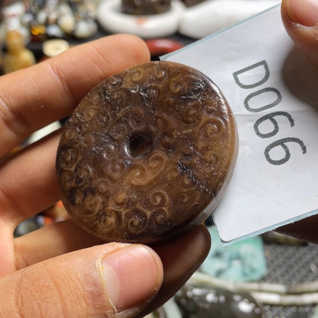 和田玉（糖玉）挂件未镶嵌