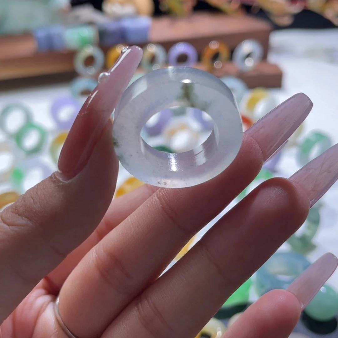 未镶嵌定制翡翠翡翠