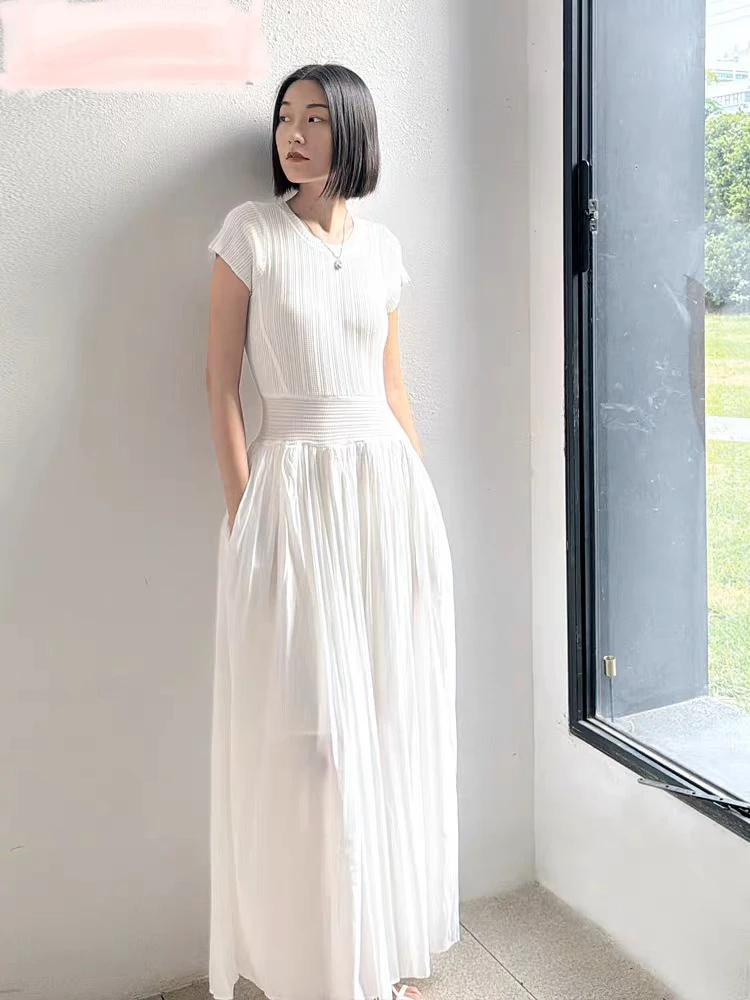 法式白色针织拼接短袖连衣裙高级加长款度假风长裙