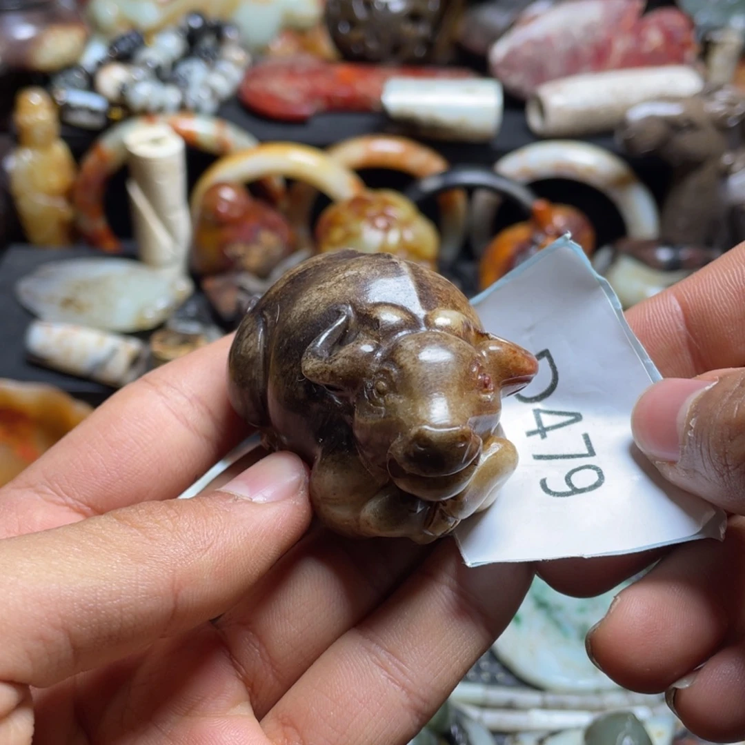 和田玉（糖玉）挂件未镶嵌