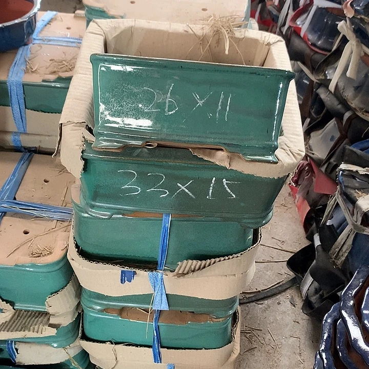 紫砂花盆    紫砂处理四方盆