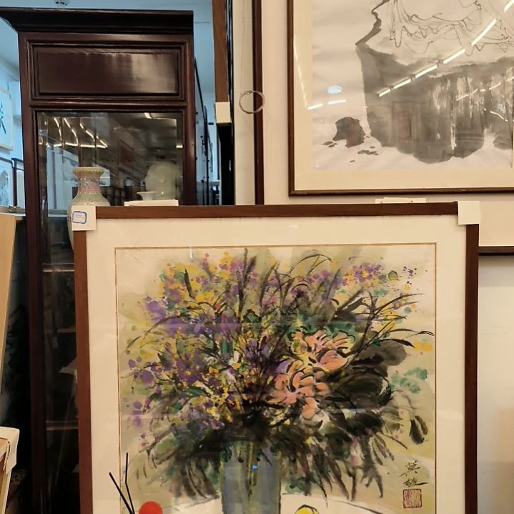 国画画作精品带框发作品