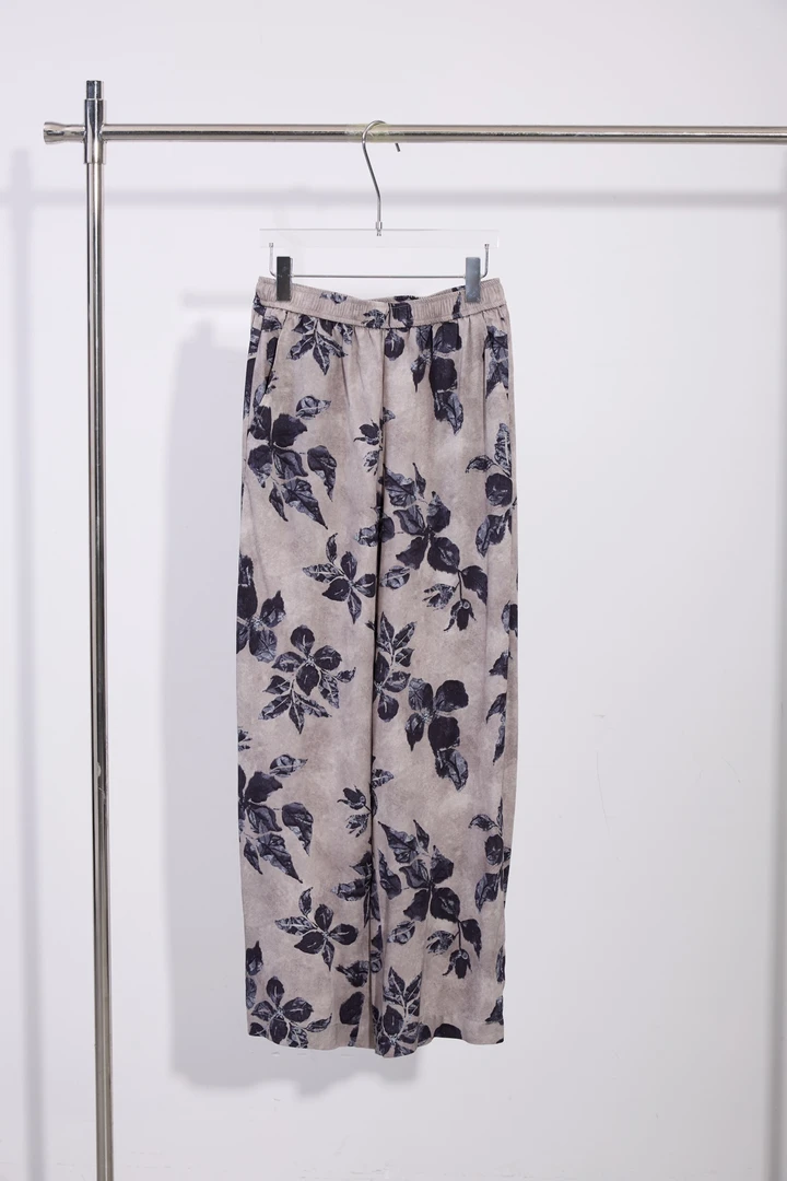 HTT小众设计感原创碎花直筒裤5105068