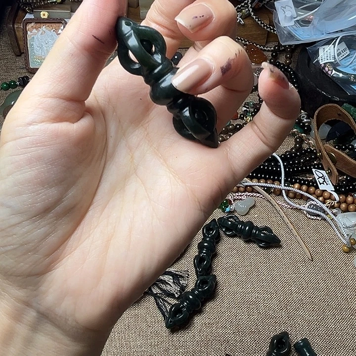 和田玉（糖玉）未镶嵌挂件