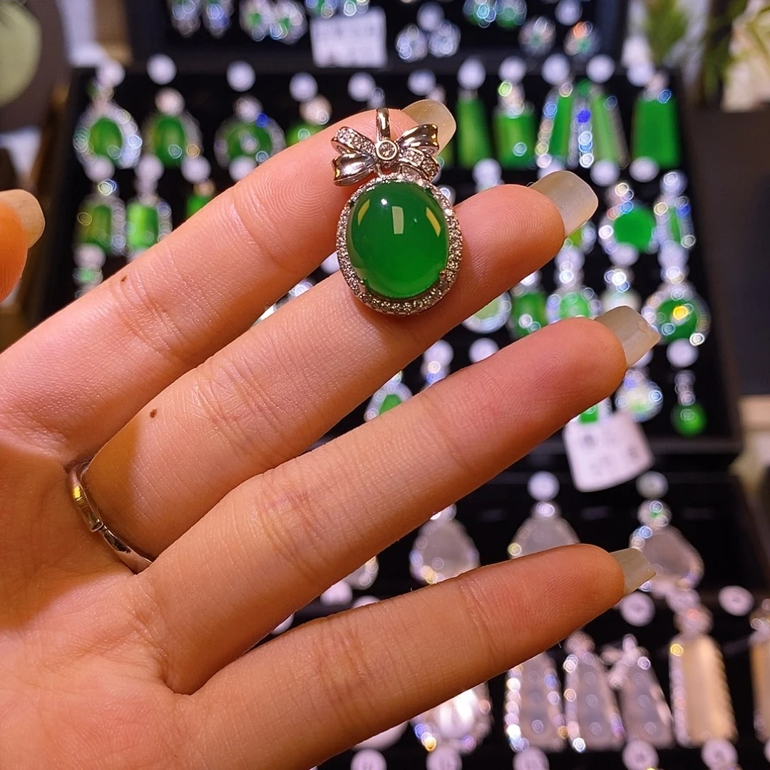 玛瑙/玉髓颈饰合金