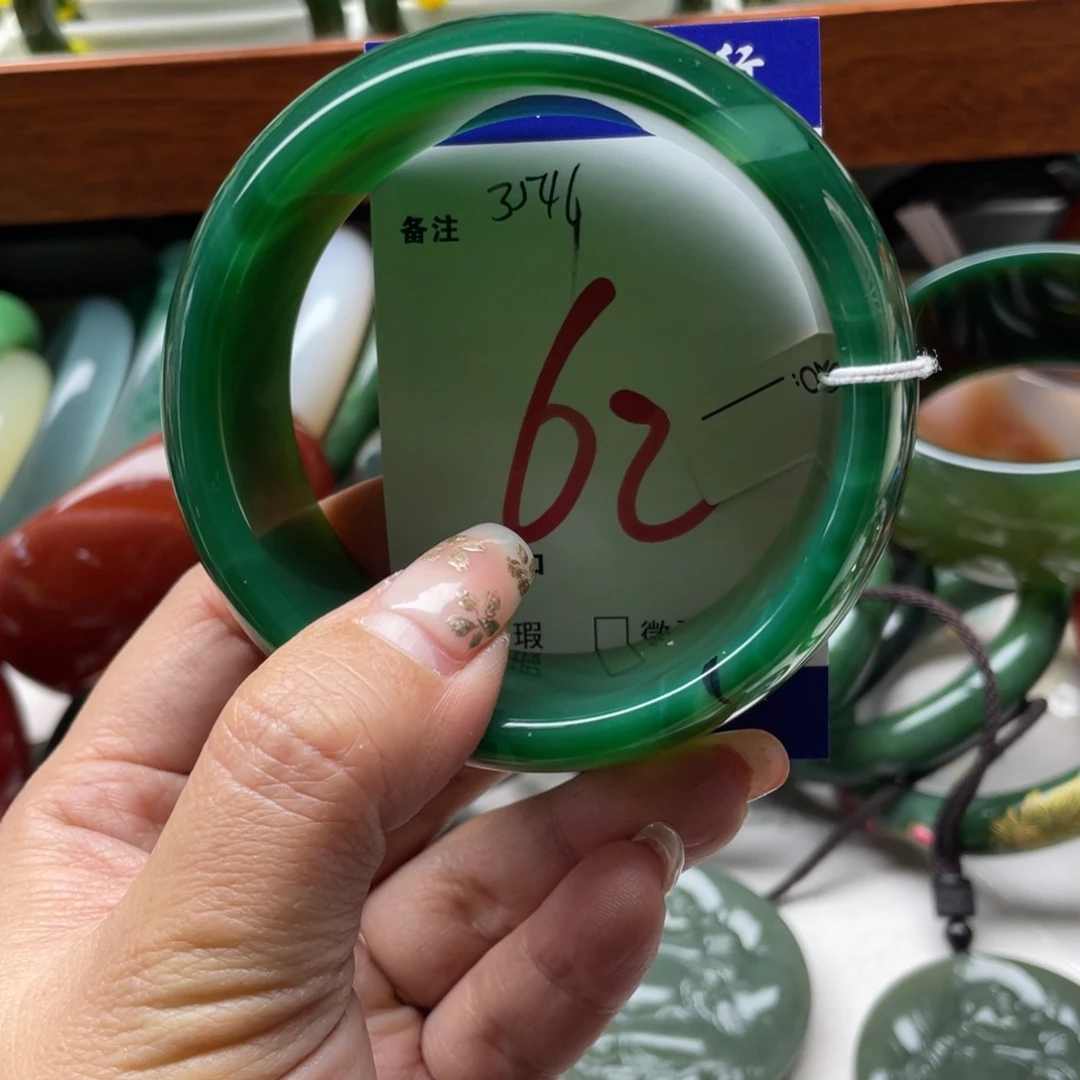 玛瑙/玉髓未镶嵌手镯