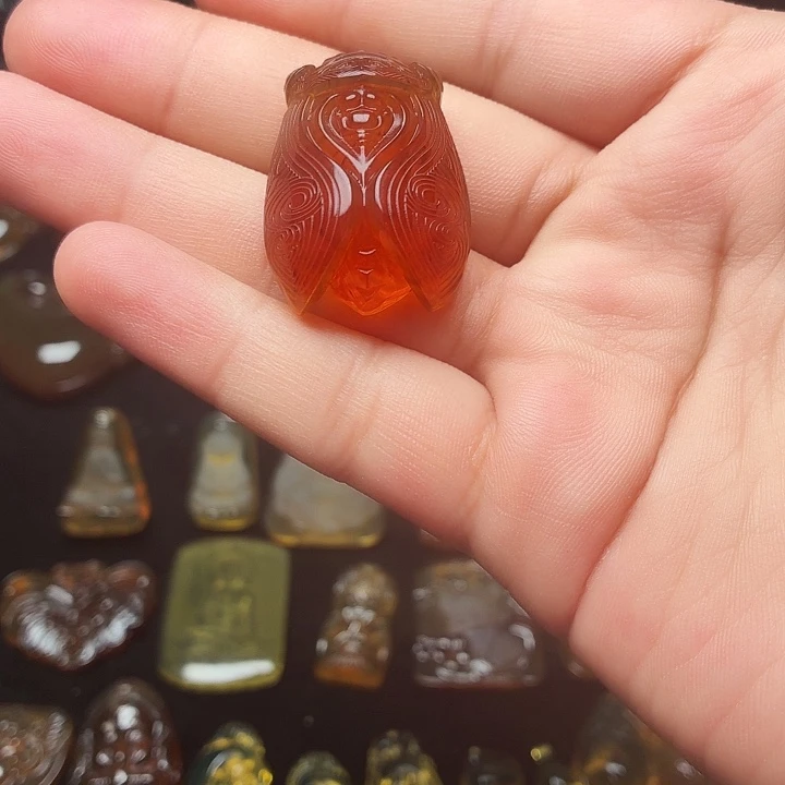 琥珀颈饰未镶嵌6.3