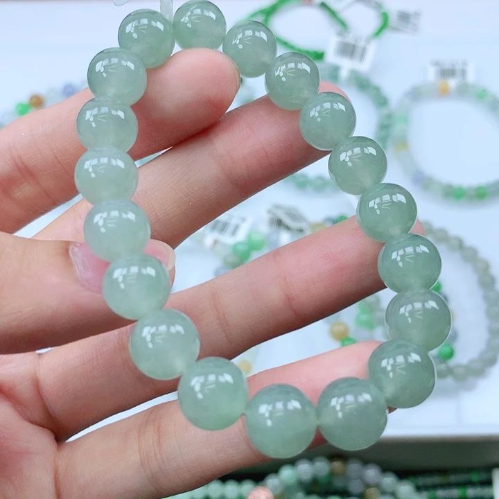 未镶嵌手链翡翠北**鱼翡翠