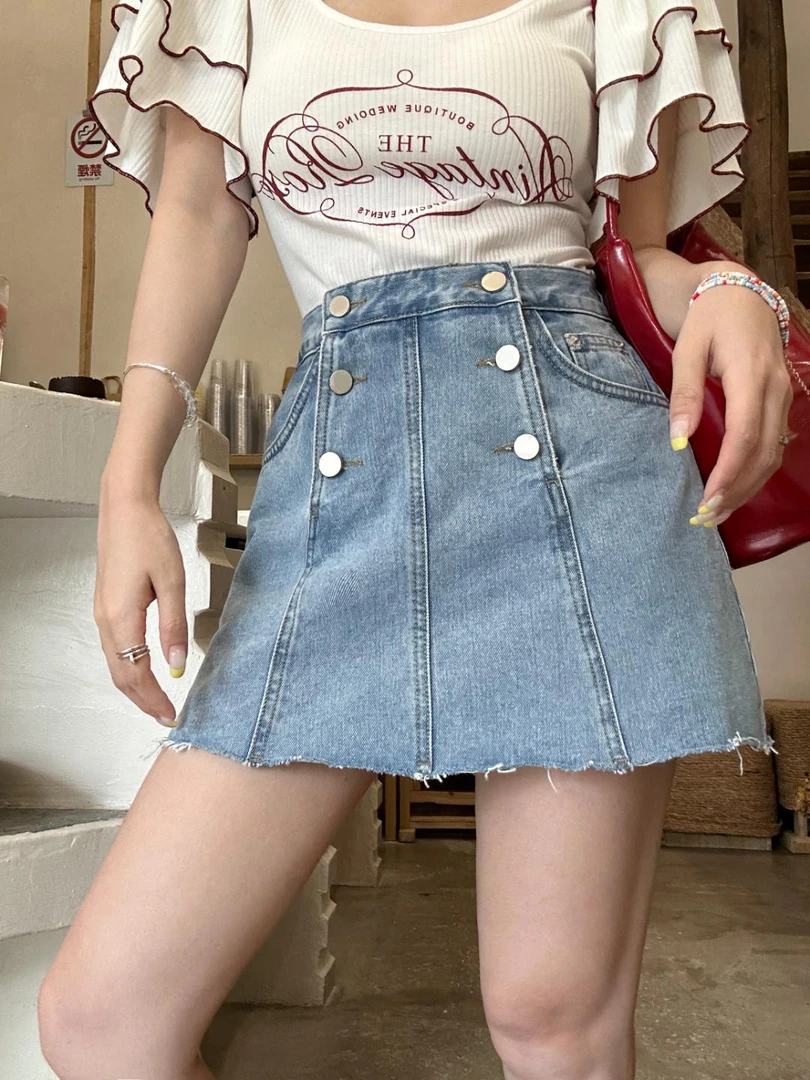 【HuiHui】韩国东大门新品水洗蓝双排扣毛边牛仔短裙（H8702）