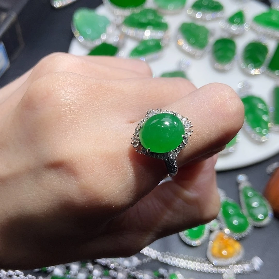 翡翠18K金镶嵌吊坠(不含链)戒指