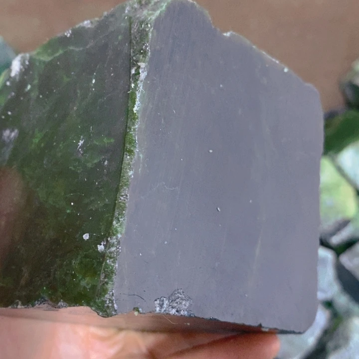 快***牛和田玉未镶嵌珠宝半成品