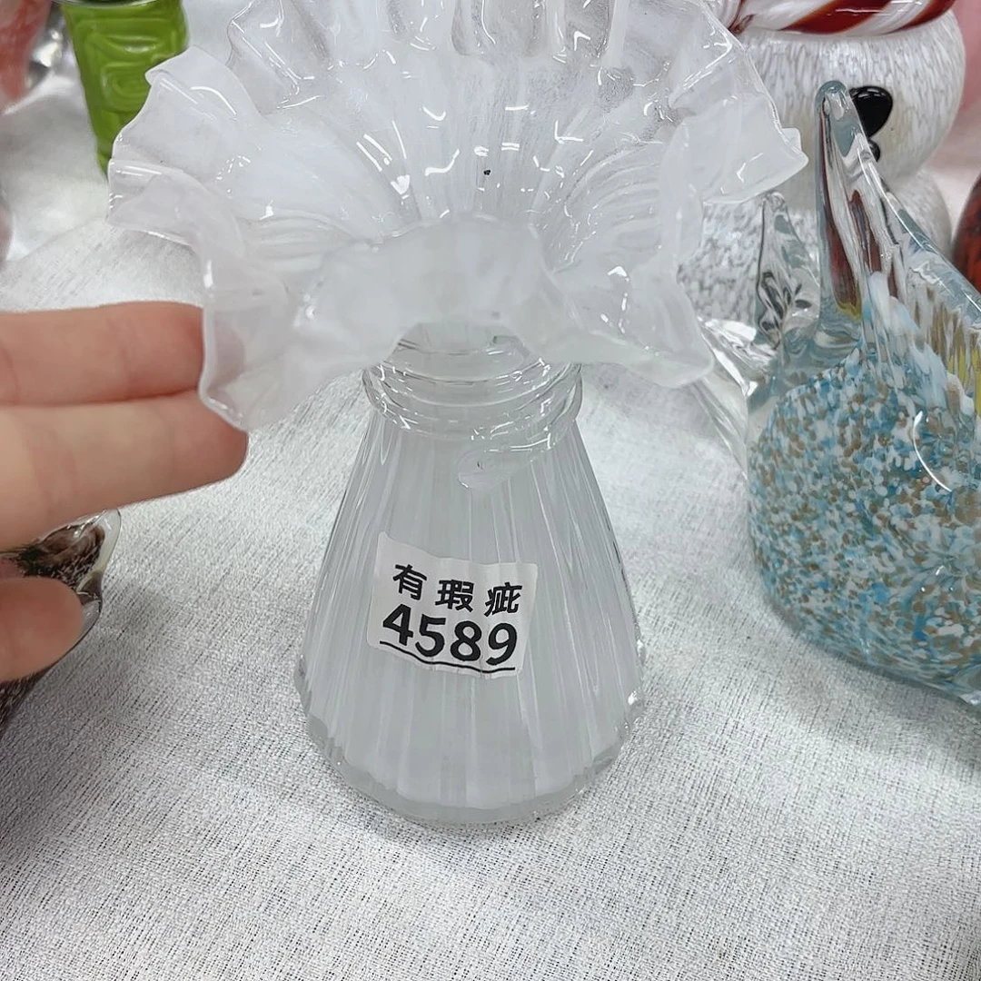 微瑕4589安妮家居花瓶摆件