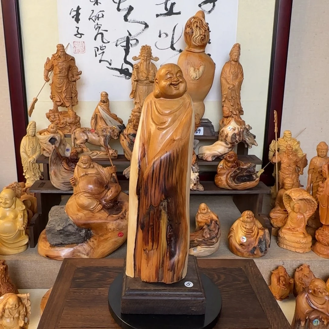 崖柏小木匠艺雕一物一拍