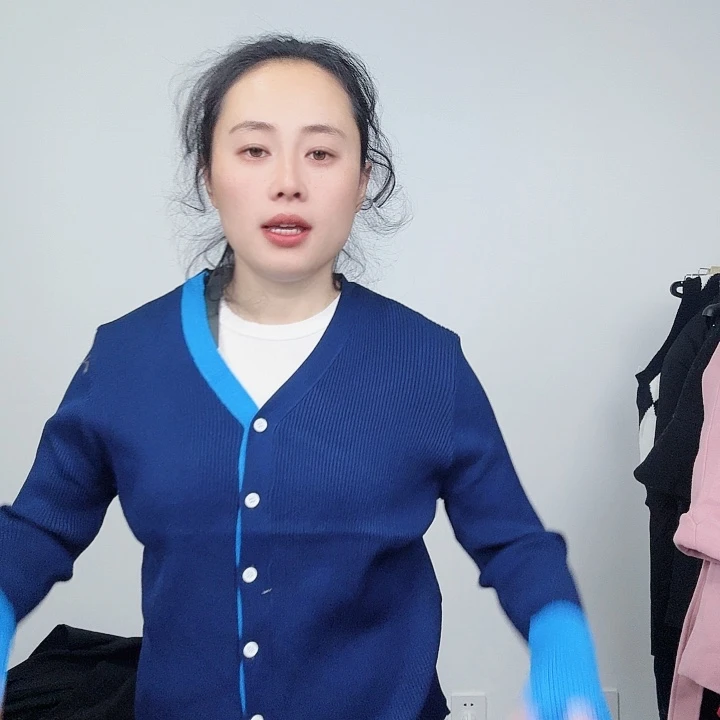 非常好看美丽的衣服