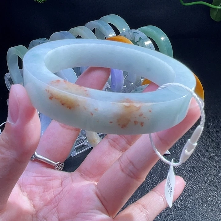 未镶嵌翡翠手镯定制翡翠