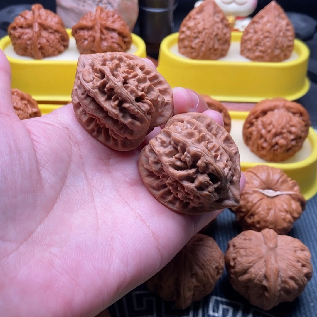 文玩核桃吊坠全品三羊谷