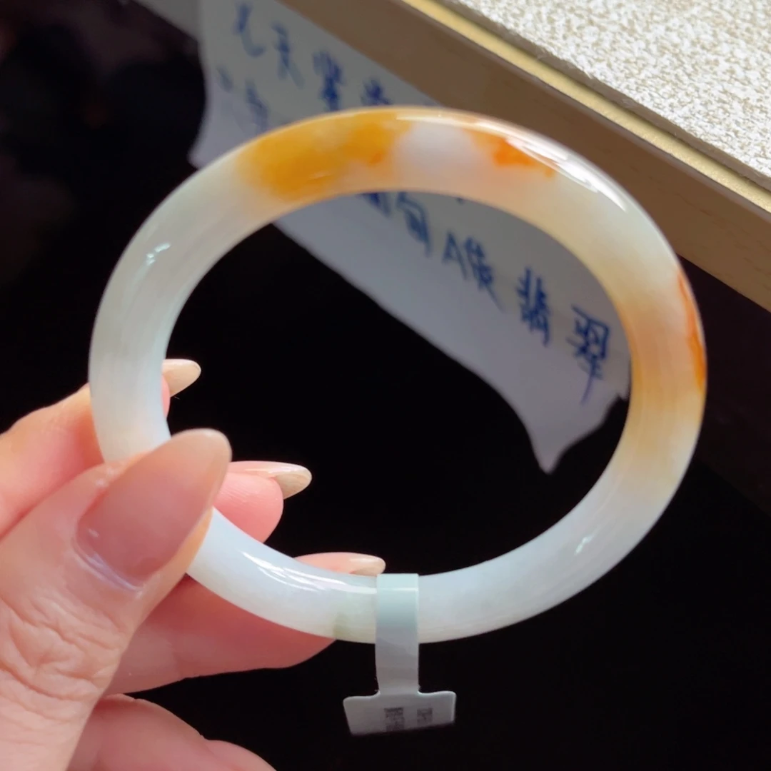 翡翠未镶嵌手镯手镯