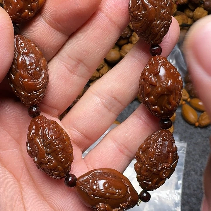橄榄核手串在哪点
