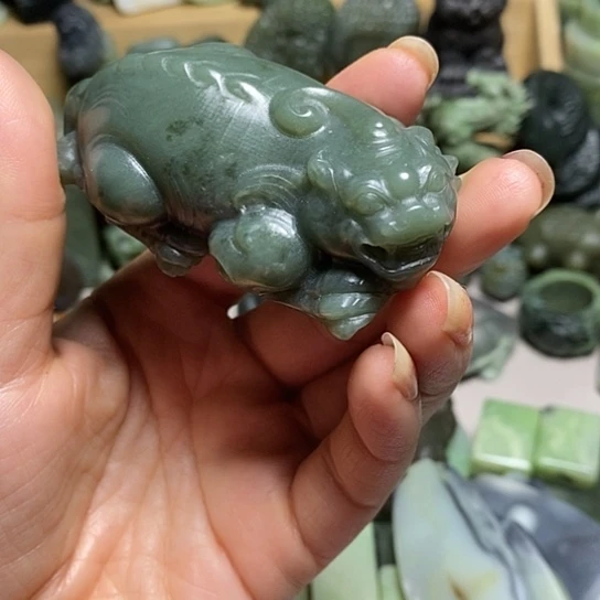 和田玉（糖玉）未镶嵌珠宝半成品超*