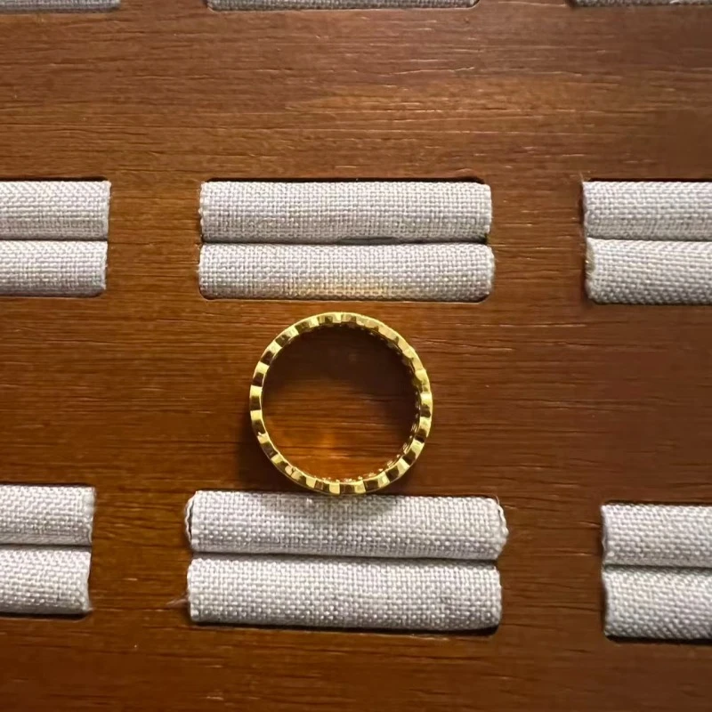 克重0.61 15号 钱多多戒指 足金999