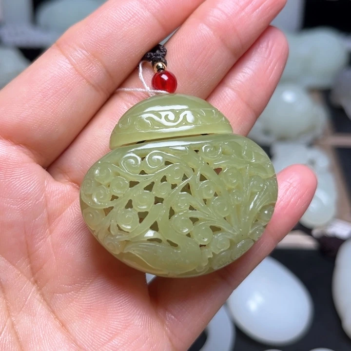 吊坠(不含链)未镶嵌和田玉