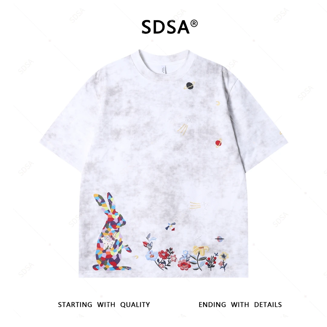 夏季高级感新款男士刺绣兔子花朵设计百搭短袖T恤圆领宽松上衣