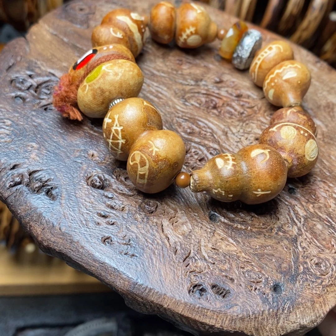 木质类葫芦手串 定制款 不退换