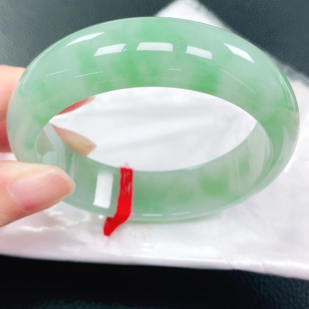 未镶嵌手镯翡翠57圈