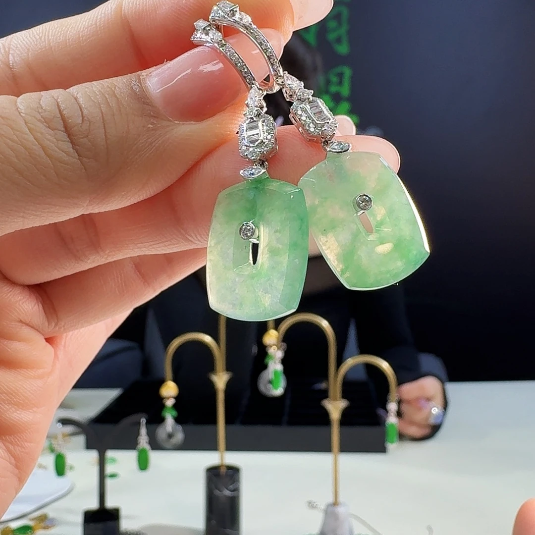 翡翠18K金镶嵌耳饰18k镶嵌