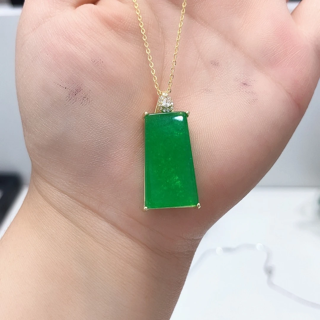 翡翠14K金镶嵌颈饰吊坠D008