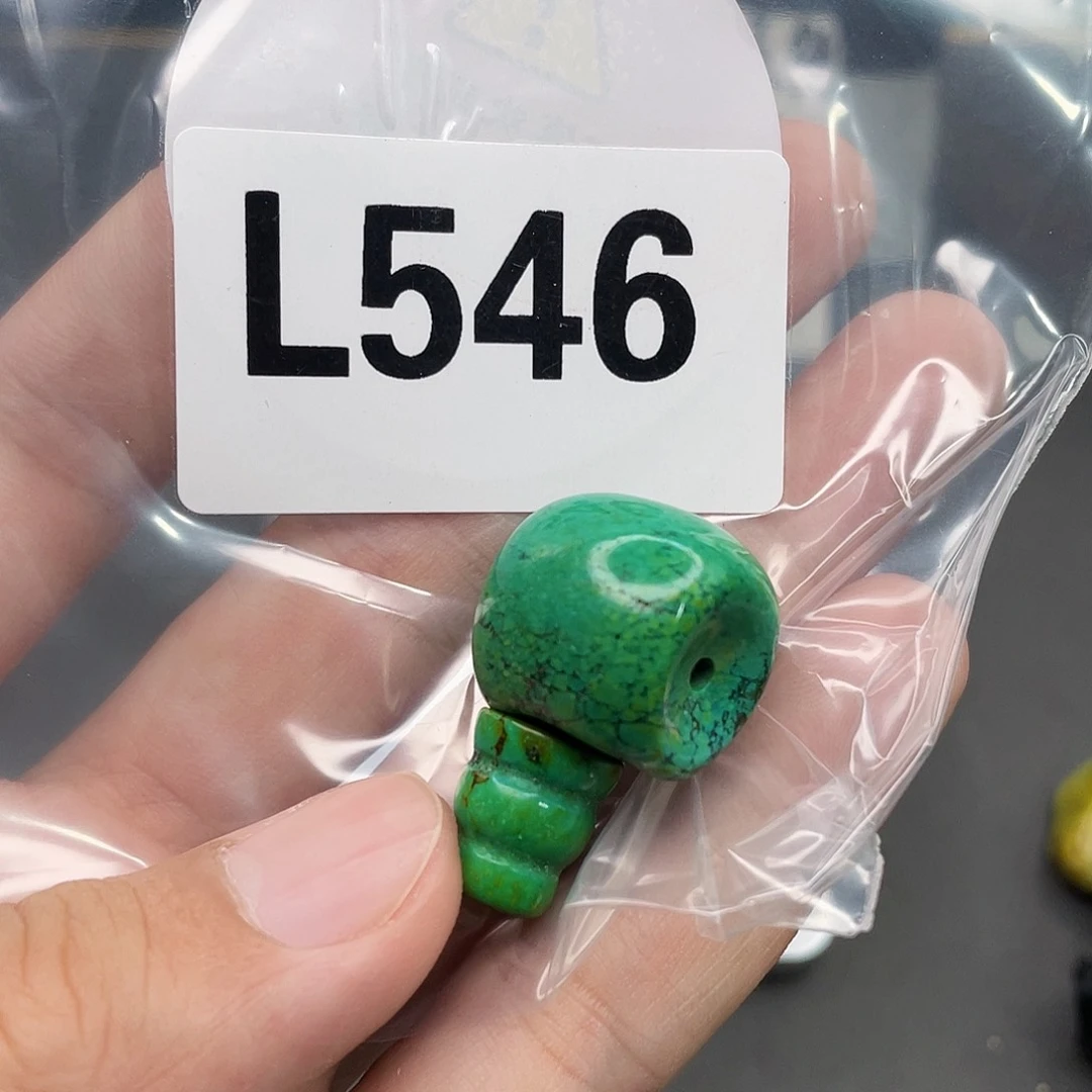 湖北十堰原矿绿小松