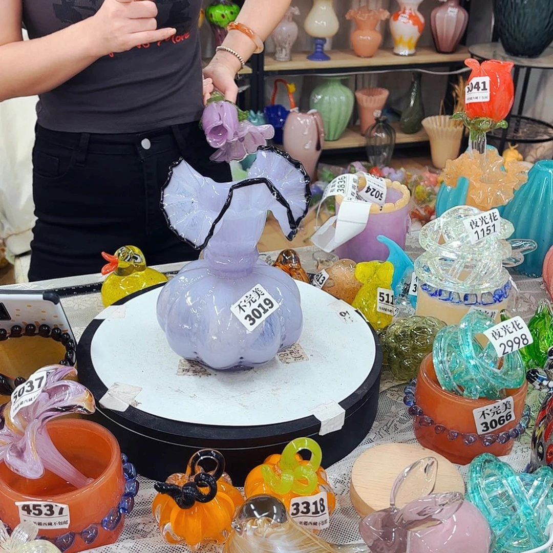 3019 家悦花器摆件不完美