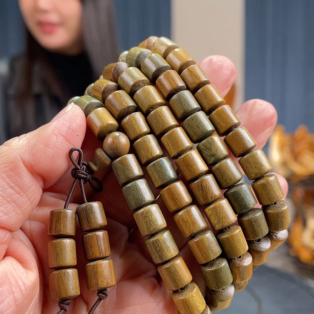 维腊木（绿檀）桶珠