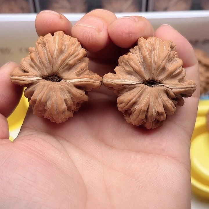文玩核桃把件四座楼