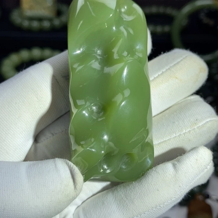 岫岩老玉（透闪石质玉）未镶嵌把件