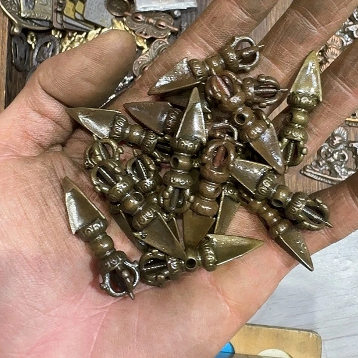 共18个微瑕啊啊啊啊啊啊