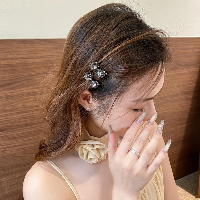 气质黑色闪钻蝴蝶结小号发夹侧边夹高级感前额碎发刘海夹发卡发饰