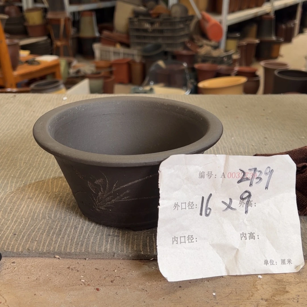 紫砂花盆紫砂花盆