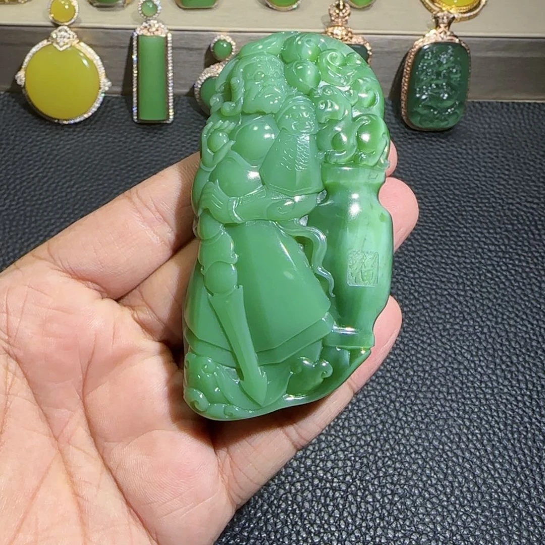 和田玉（碧玉）未镶嵌挂件绿****森