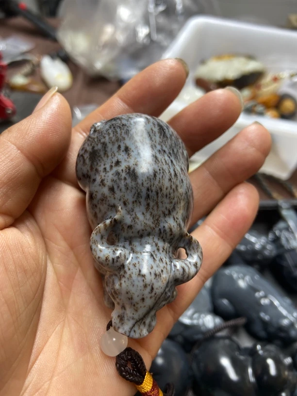 和田玉 把 件 牛 牛