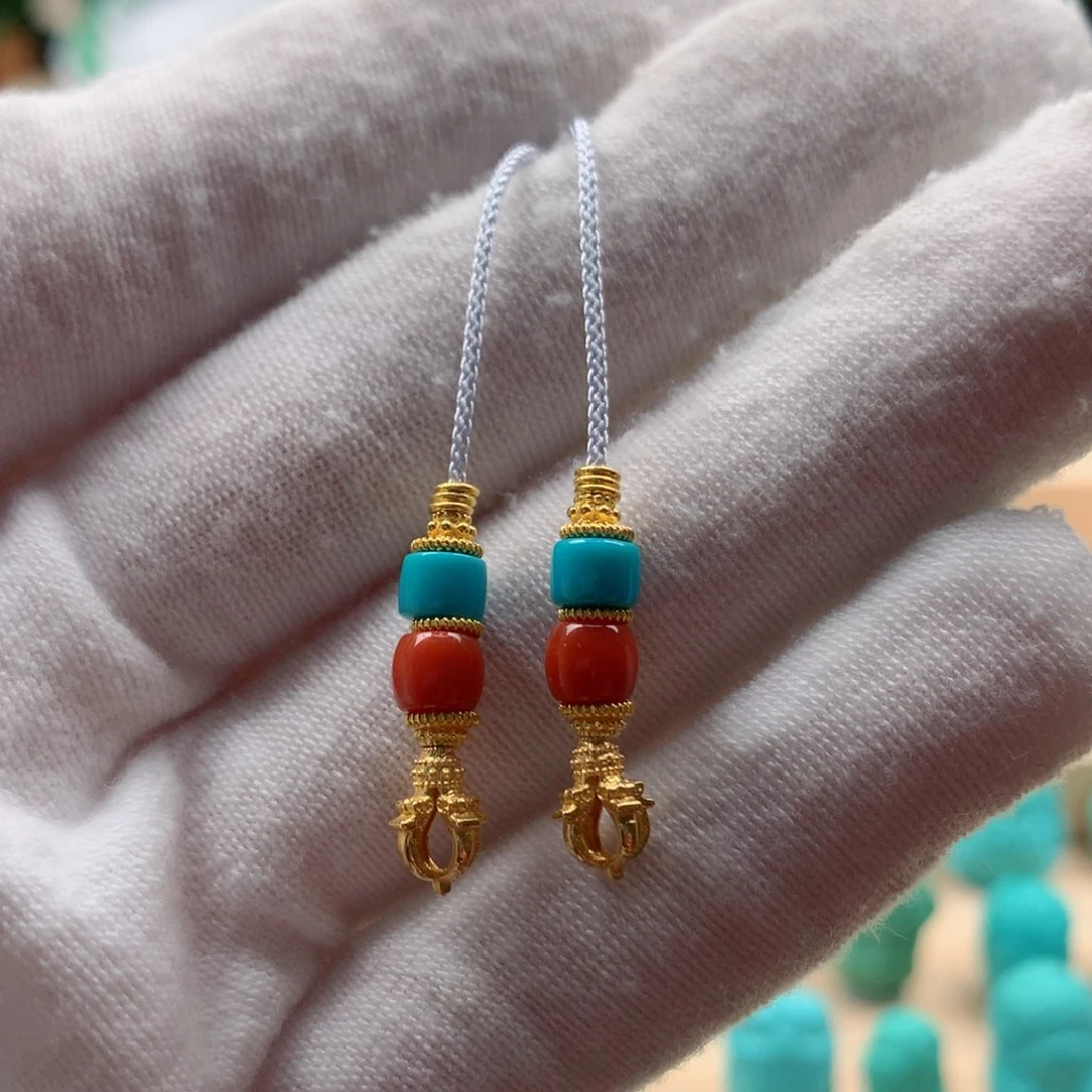 绿松石配饰18K金镶嵌