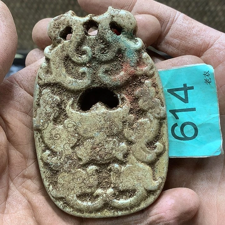 未镶嵌和田玉挂件