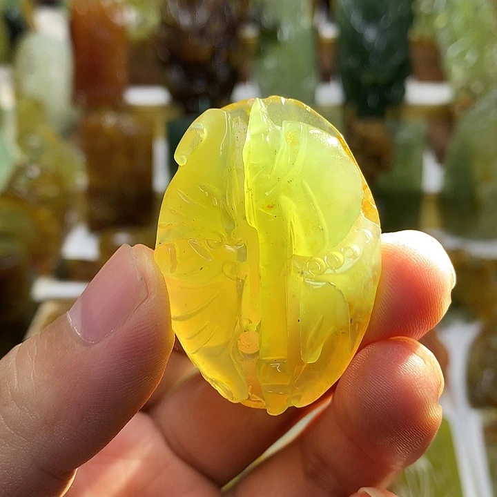 蛇纹石玉未镶嵌珠宝半成品