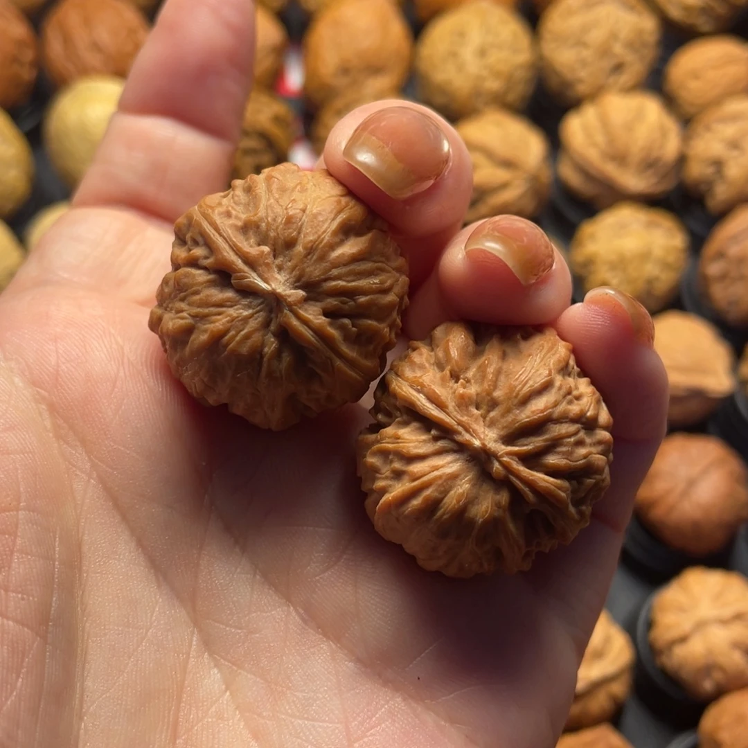 怪***）文玩核桃把件核桃