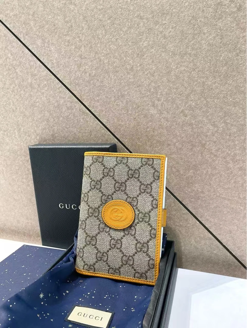 95新 GUCCI/古驰 帝爵鹏哥直播专享/黄色老花短款钱包