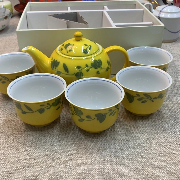 金瓷阁家的美丽瓷器