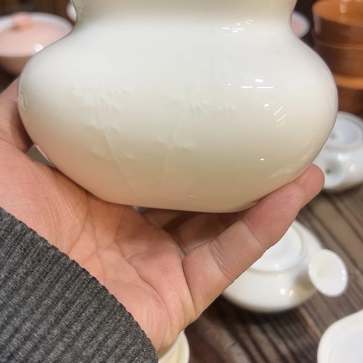 ?****?微瑕…………………………. 渣斗