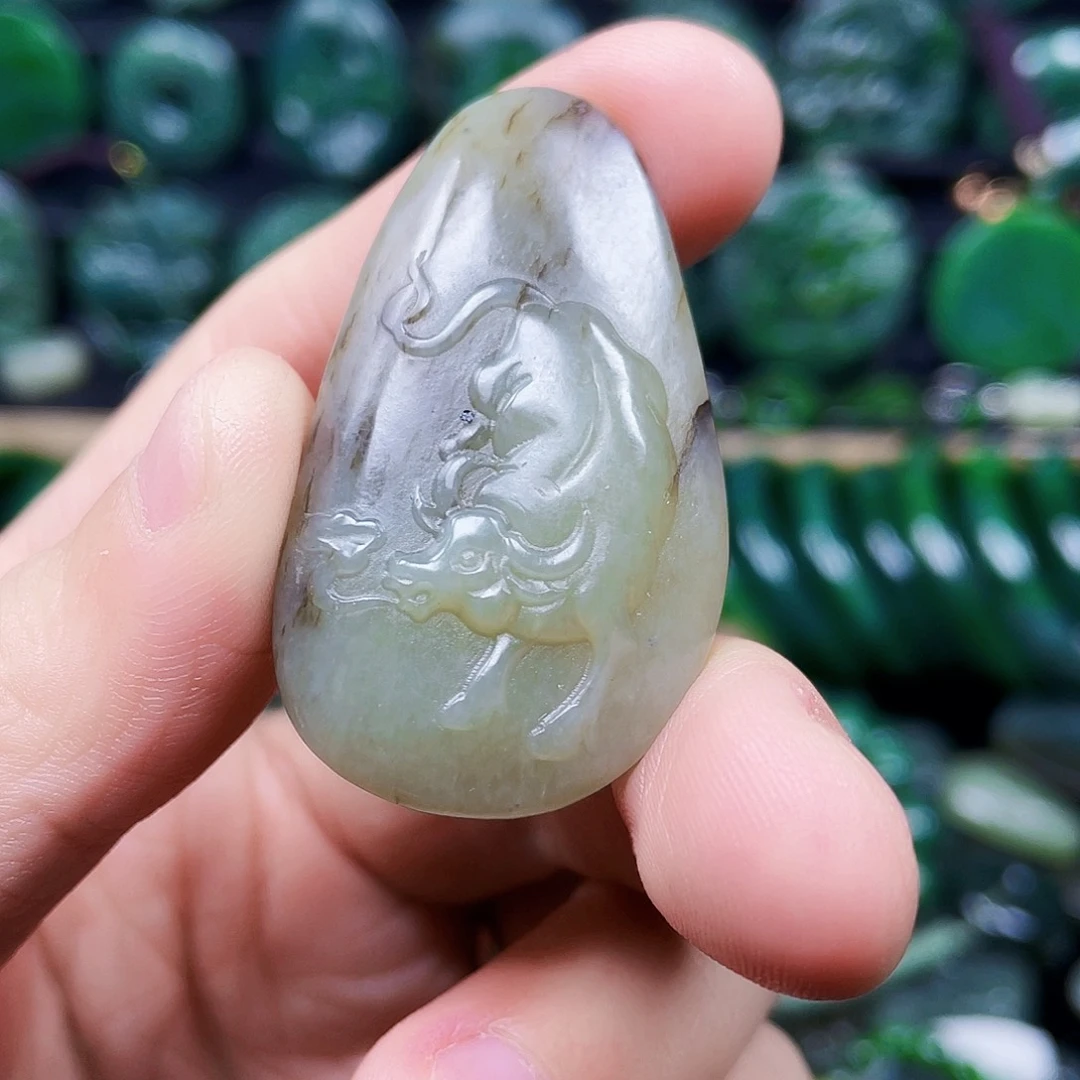 和田玉未镶嵌珠宝半成品