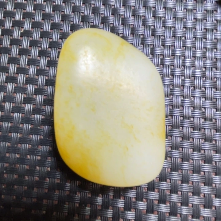未镶嵌和田玉把件洒金皮原石