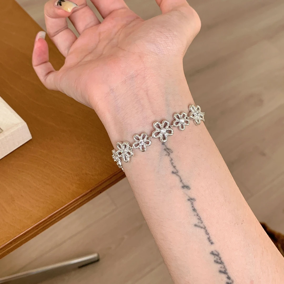 925银手链 S925蕾丝花环手链女小众轻奢高级感纯银饰品手工气质